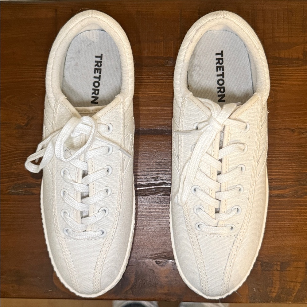 Tretorn Classic Canvas Size Woman's 7M - Picture 2 of 8